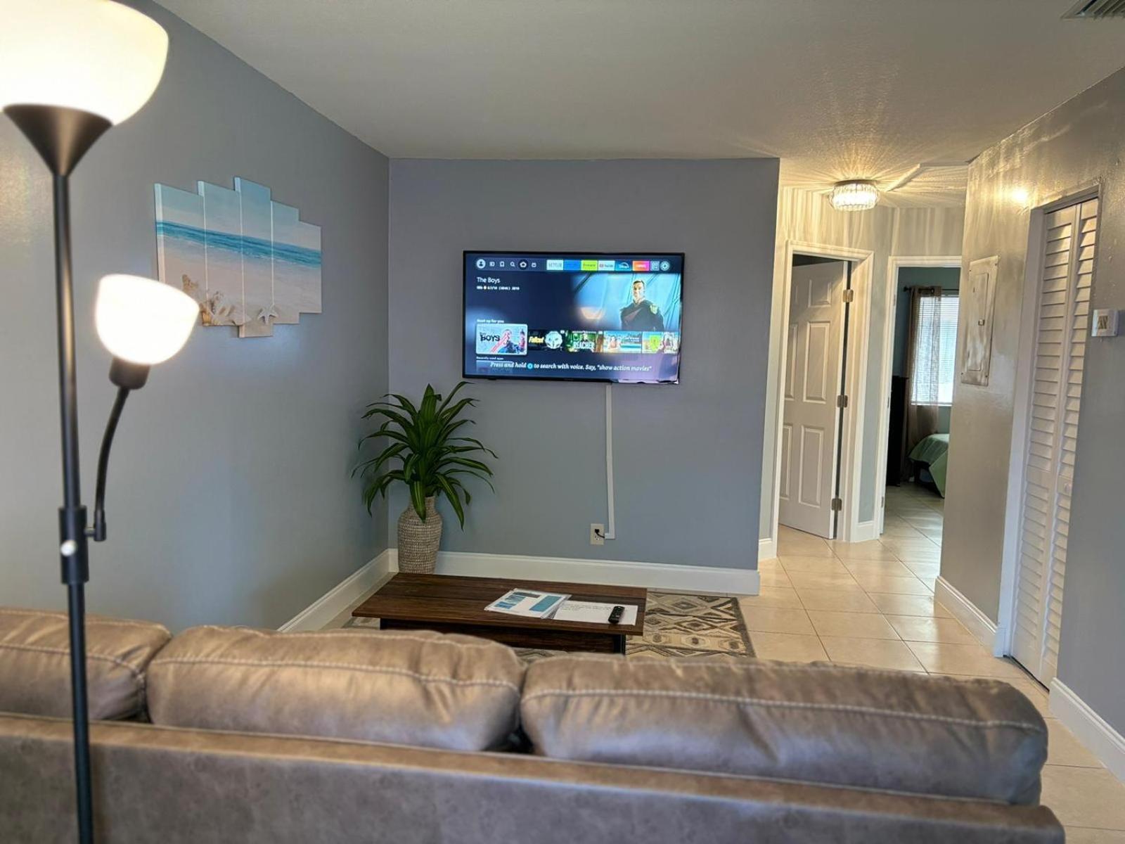 Coastal Breeze - 2Br Apartment West Palm Beach Dış mekan fotoğraf